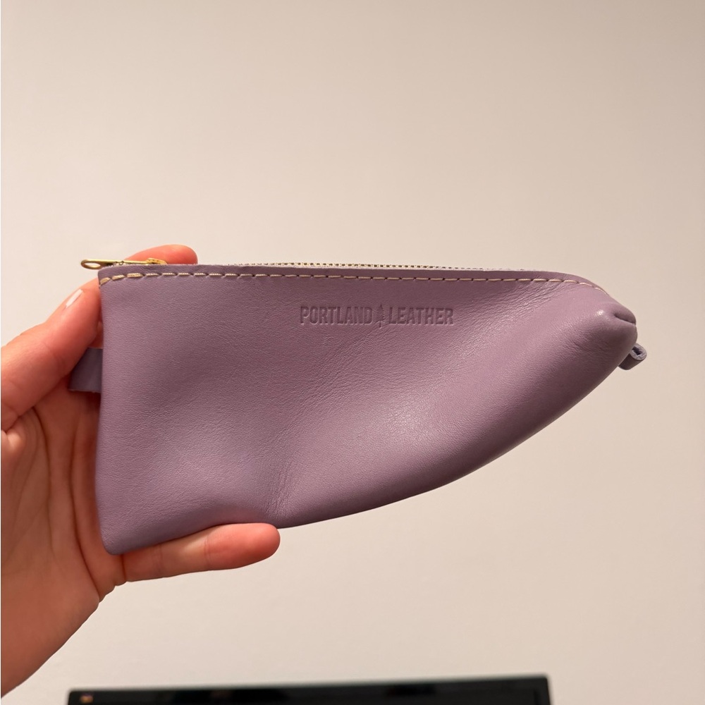 Portland Leather Lavender Alpine Pouch
